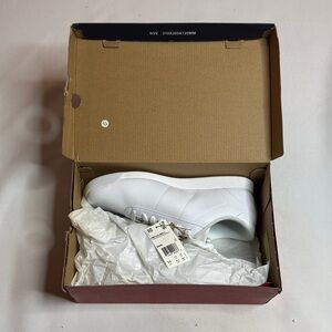 Reebok Women's Princess White Sneakers